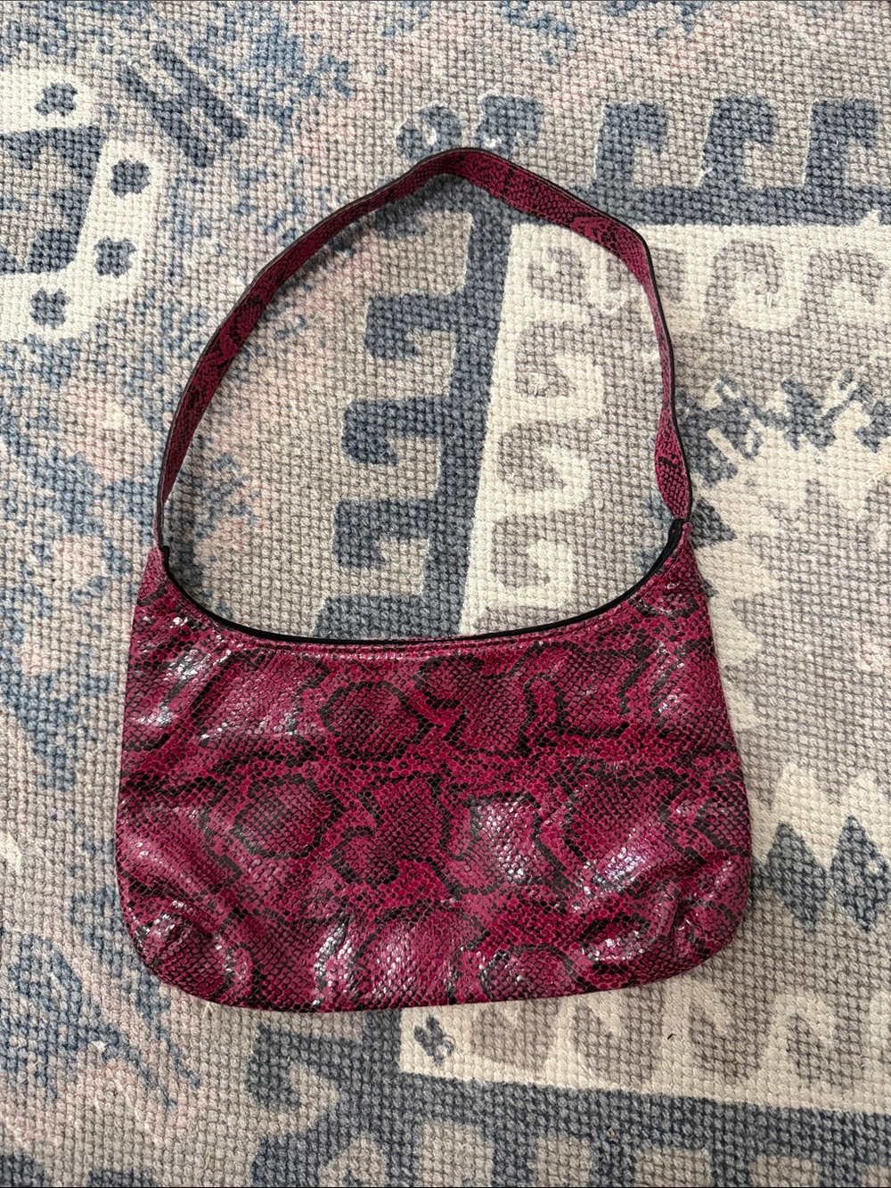 Vintage Women’s Pink Snake-Print Shoulder Bag